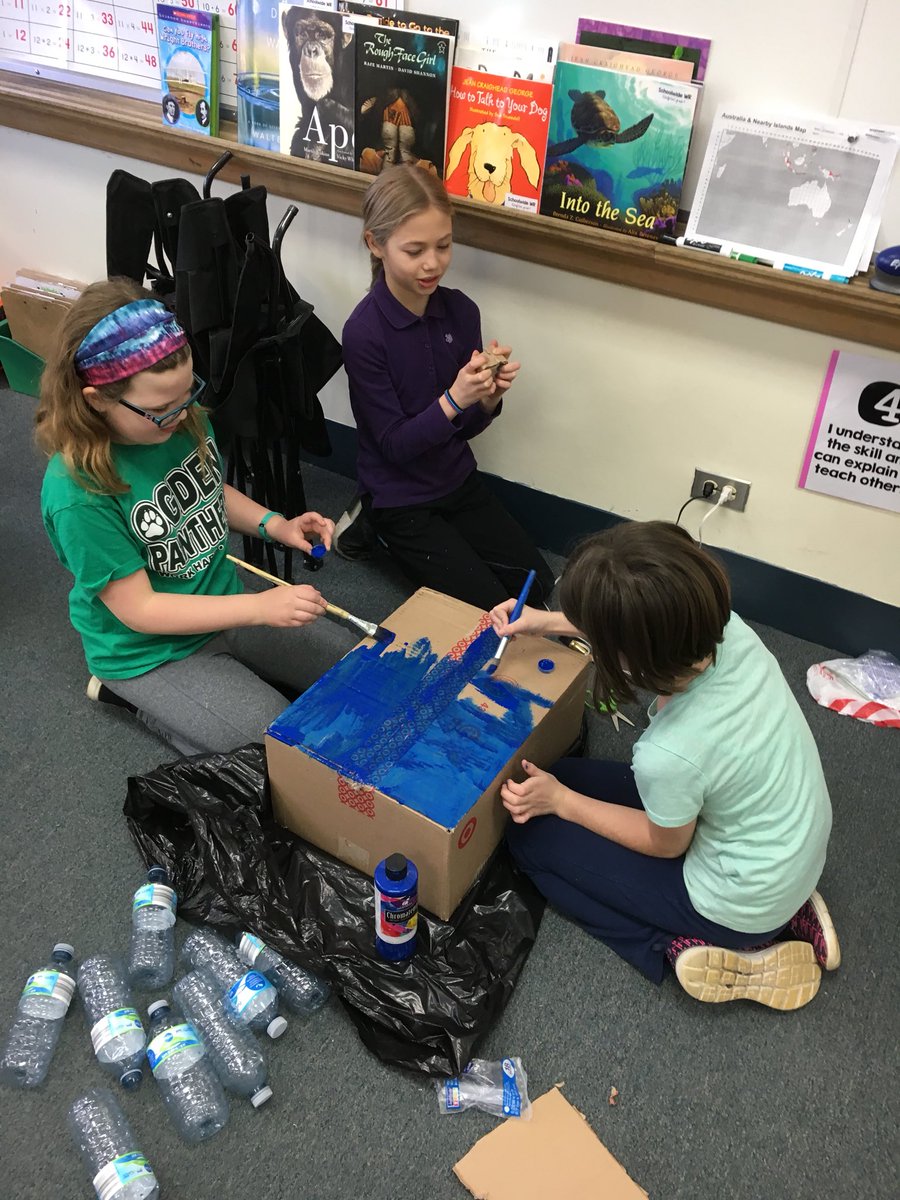petersen4th's tweet photo. Innovation at its finest! #ogcpinnovationday #ogdenavenuepanthers #cplearns https://t.co/F9r7TFZgpj
