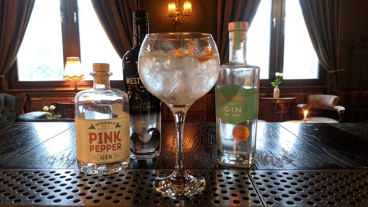 If it isn't "The Beast The East" it's 
"The Pest from West"!

Brolly-up #Norwich , we're in for a dousing.

Our advice, as always, is to scuttle from doorway to doorway until you reach Norwich's most flood-resistant #Gin bar.