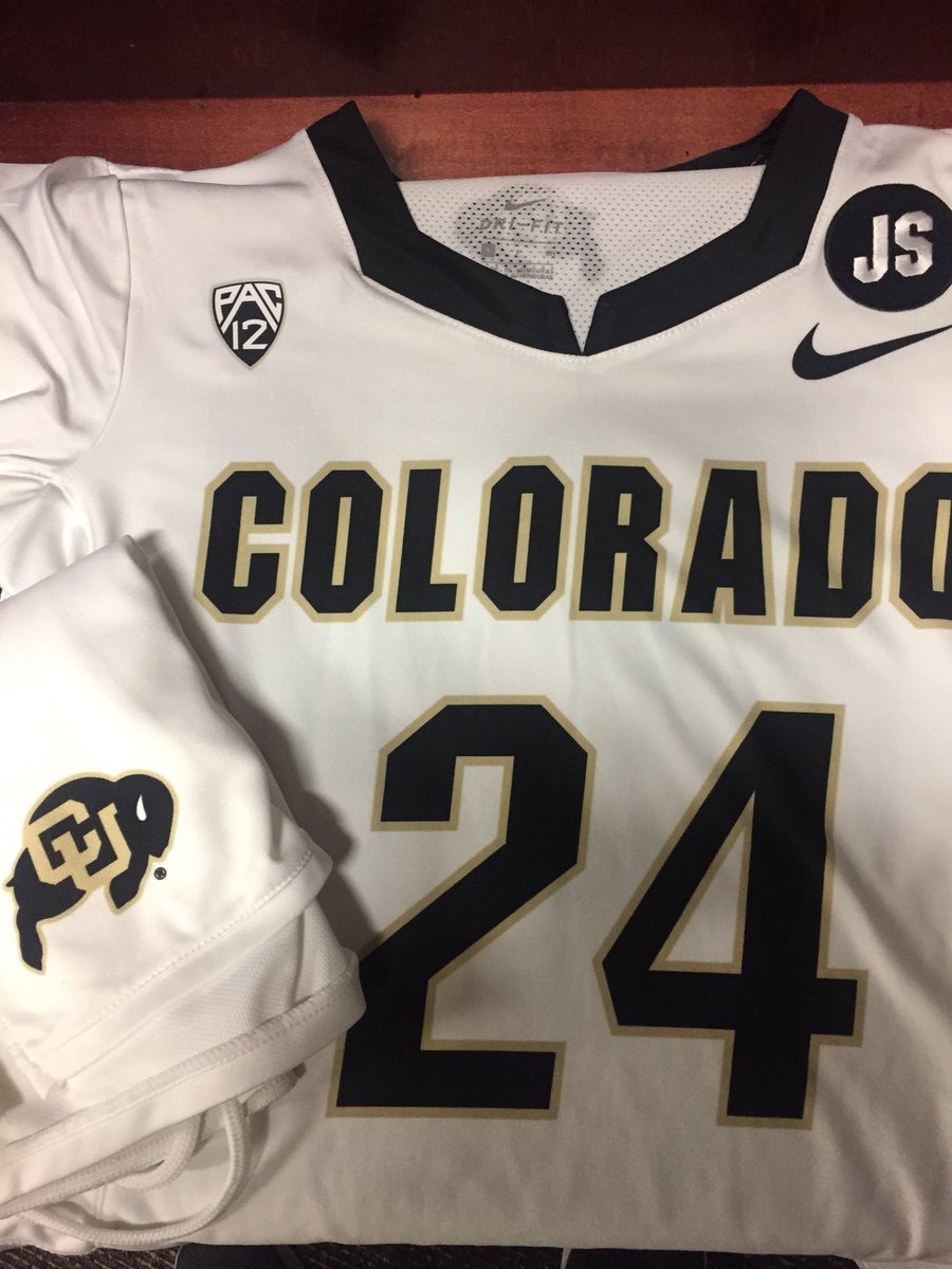 CUEquipment's tweet image. Sticking with the all white for @CUBuffsWLax today!  #gobuffs #JS15
