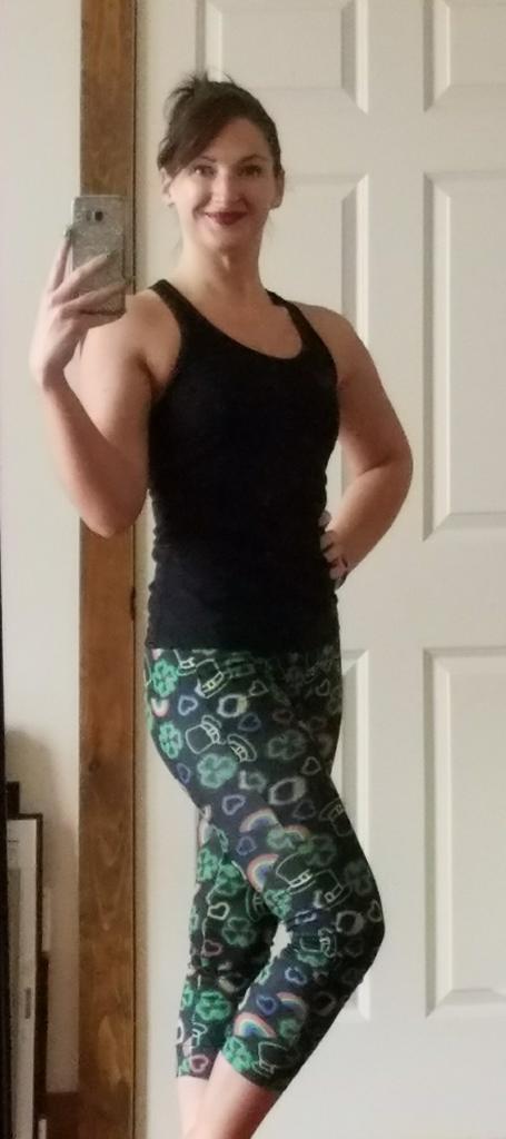 steelcityfan86's tweet photo. #FunPantFriday #ShakeYourShamrocks #PotOGold #LuckyCharm #StPatricksDay βββ https://t.co/su6seCpbLP