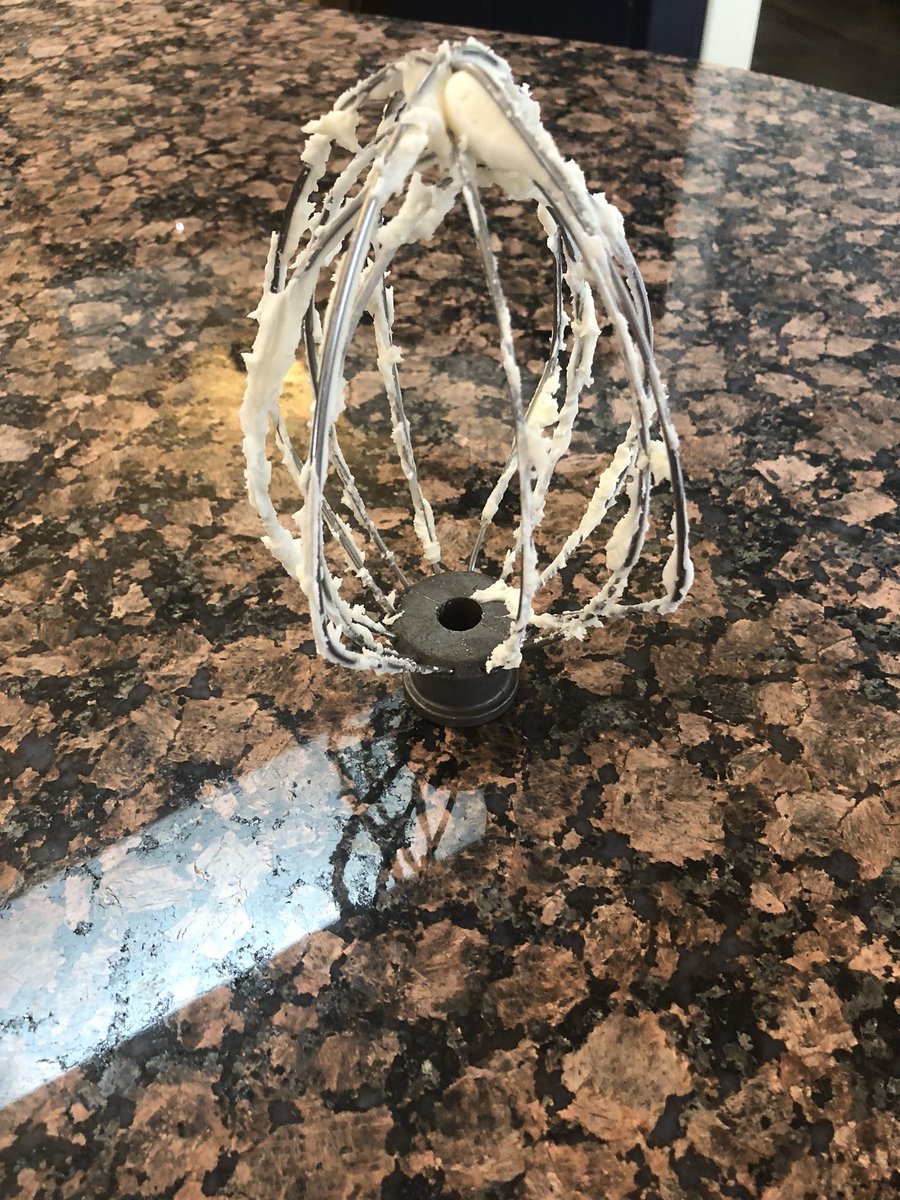 whats4GFdinner's tweet photo. Anyone else got that #Friday &amp; frosting feeling? My kids used to fight over this whip full of yummy organic buttercream.  #GFyum #GFsweets #GFtreats #GFbaking #GFtraditions https://t.co/P8BUSKv3jP
