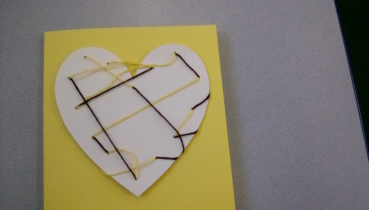 BrightwaltonSch's tweet photo. Ash Class working hard to produce beautiful cards for Mothering Sunday. #mother #creativity https://t.co/lPb4S3jCR3