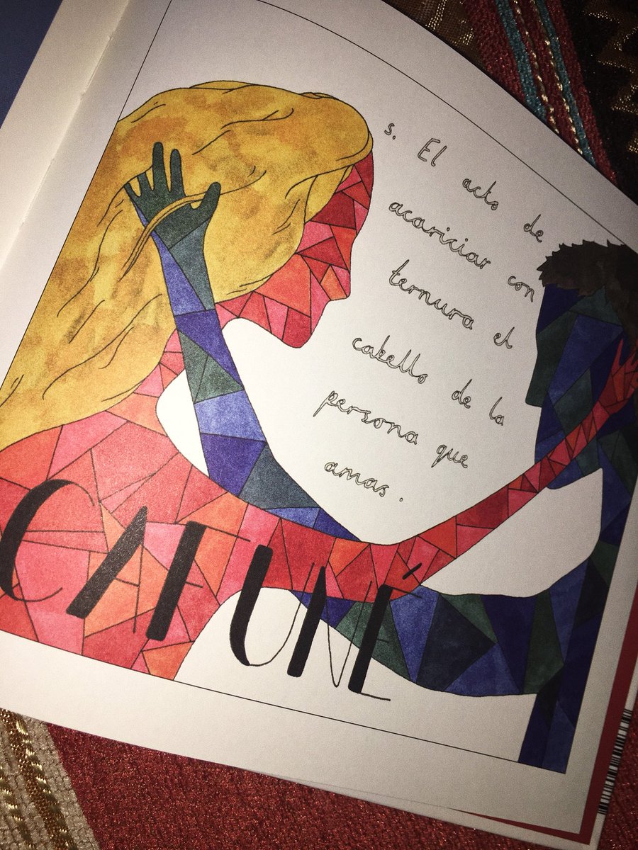ESofia52736769's tweet photo. Con mi hermana compramos un libro de palabras intraducibles de todas partes del mundo y es hermoso🌎✨ https://t.co/PkP0p8ckFU