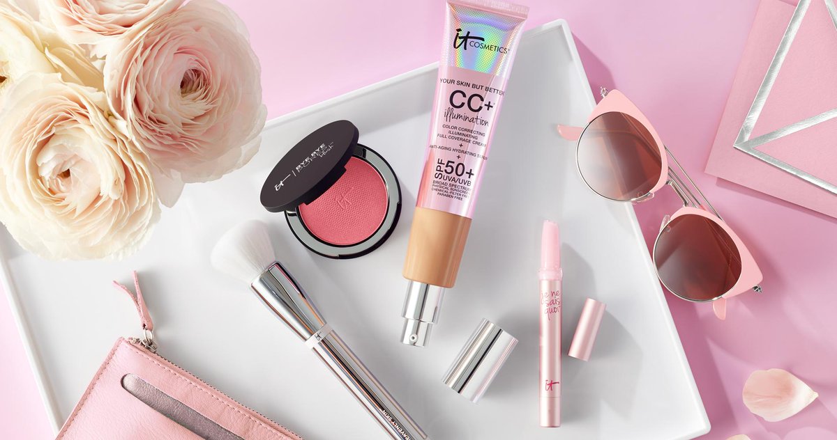 kimbiecom's tweet photo. This @itcosmetics exclusive @QVC Today's Special Value is live to shop IT early! Shop before IT's gone! #entry - https://t.co/amHdRpg3Fn https://t.co/ASN08GjNkq