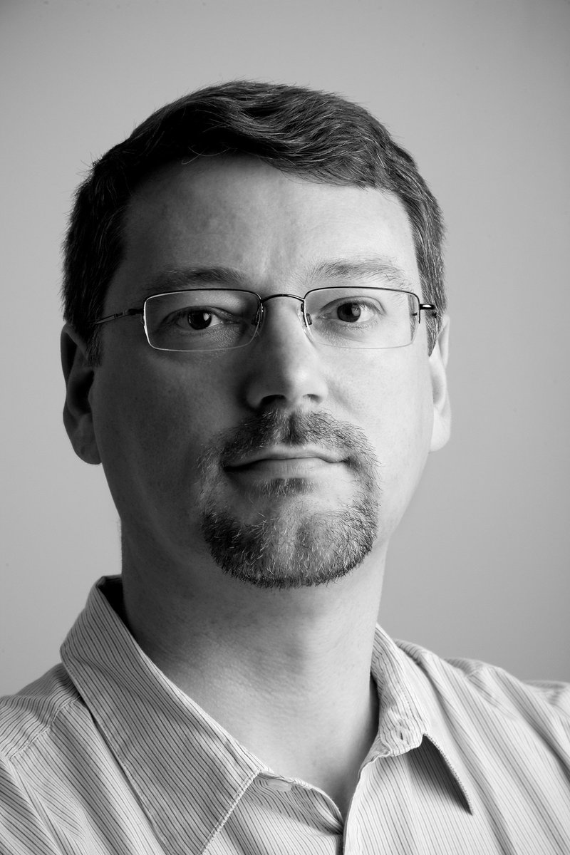 EIZOUK's tweet image. Have you booked your appointment with our colour experts at the @ukphotoshow? Visit ow.ly/KVeo30iR7XN to book your appointment with EIZO's colour management expert Rob, who has been a colour management consultant, trainer and writer for nearly 20 years.