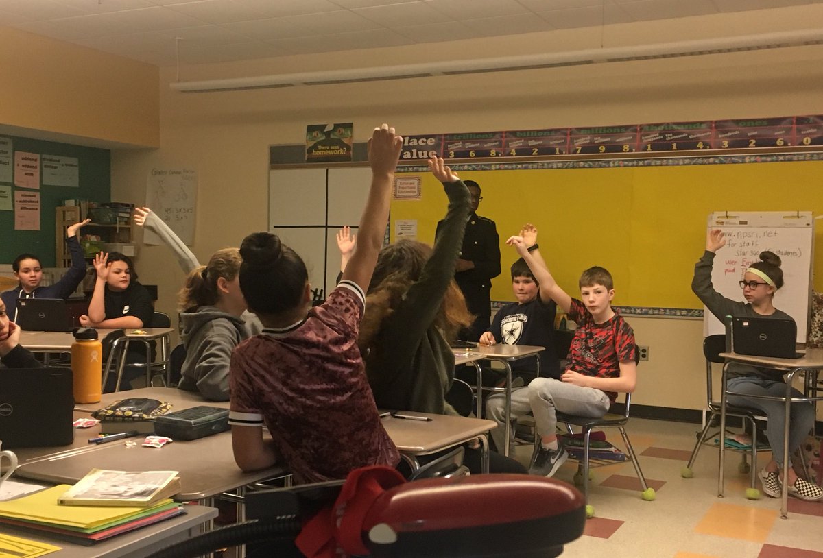 Malika_Ali's tweet image. These PTECH/Rogers #fusearchitect students from the Newport design team led amazing and informative sessions with local middle schoolers to teach them about opportunities at the HS and about #personalizedlearning &amp;amp; #blendedlearning @RogersVikings @NewportCTC