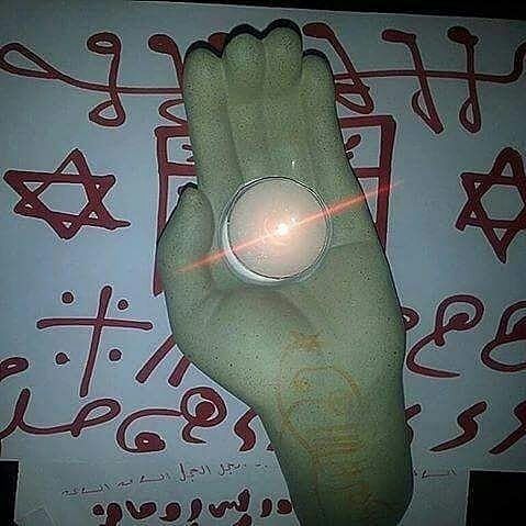 الشيخة جليلة مختار لجلب الحبيب ورد المطلقة حل المشاكل الزوجية محبة وتهييج 00905550752222