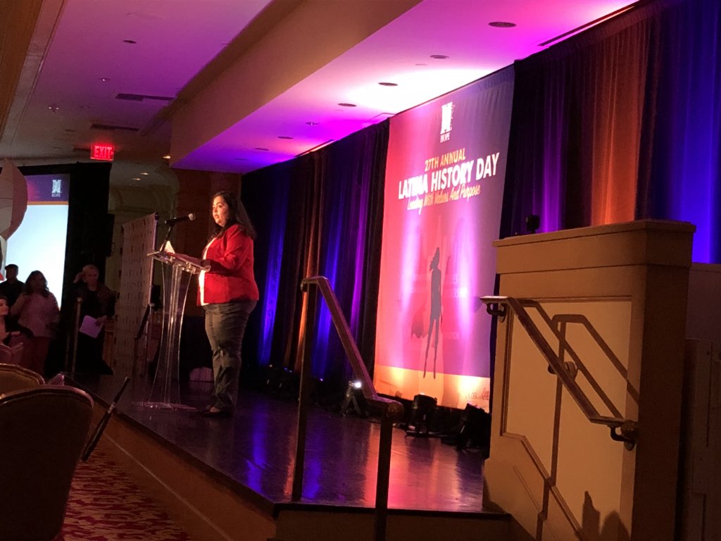 sotonaomi_'s tweet photo. Inspiring start to an amazing day. HOPE legacy in action with @AsmCarrillo #LHD18 #LatinaHistoryDay #HopeEvent https://t.co/C4yztG5fVe