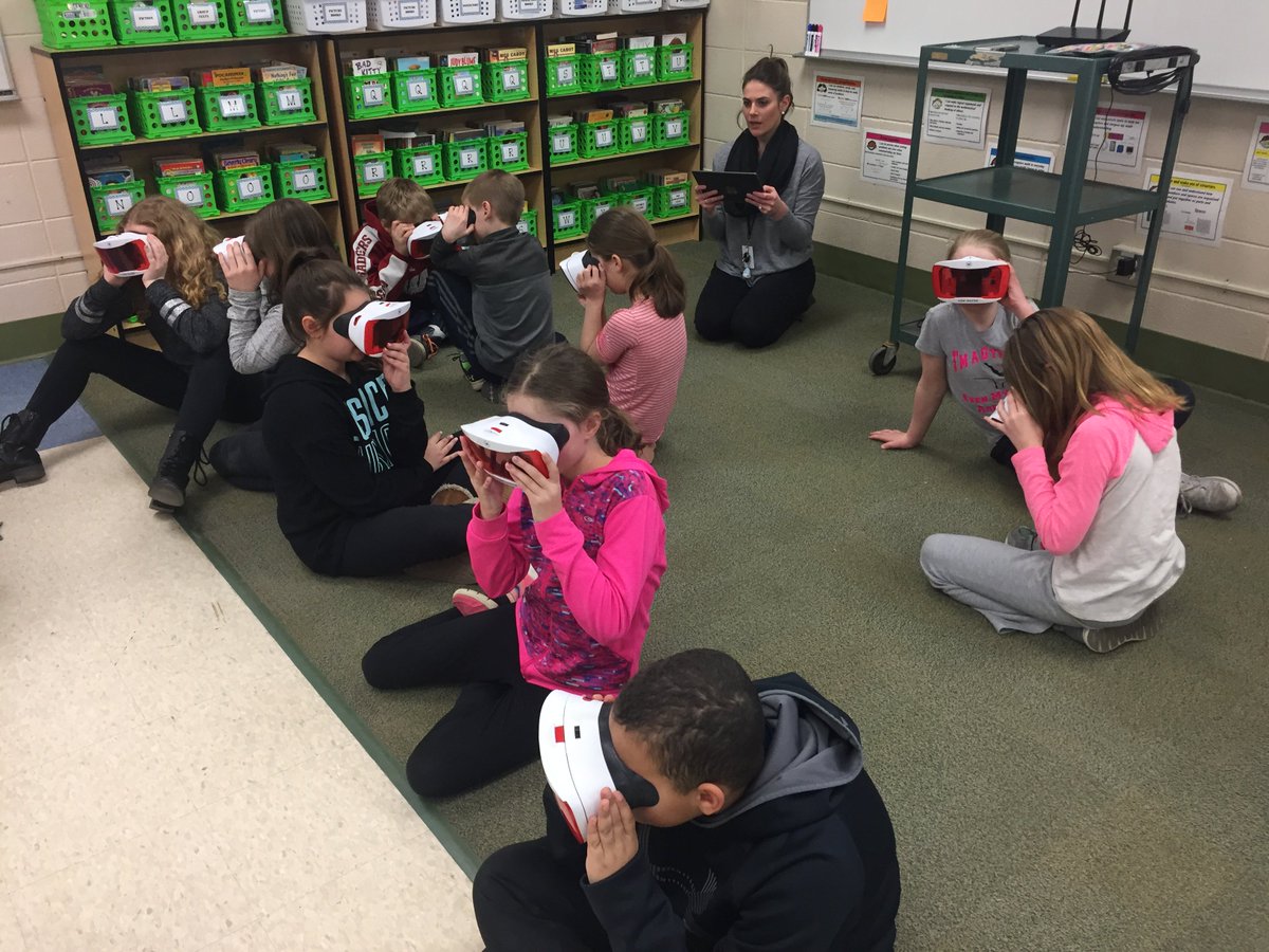 OrchardLaneSDNB's tweet photo. 4th grade students used VR glasses for their historical fiction unit.  This technology helped build background knowledge, a visual understanding, and excitement!  @SDNBSchools #OLstars https://t.co/OF7N6LDmox