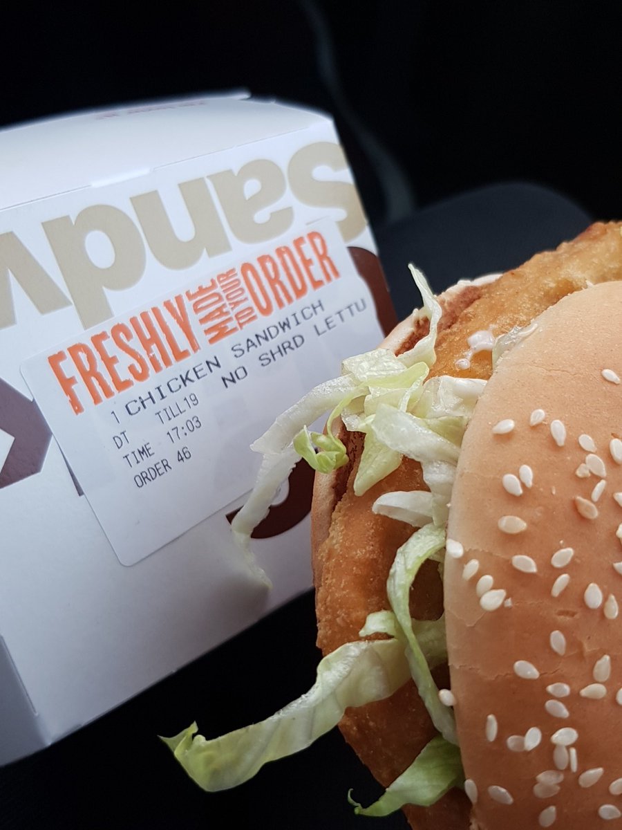 jakeypop's tweet photo. @McDonaldsUK  spot the problem 😂 https://t.co/aXgmMlTmyl