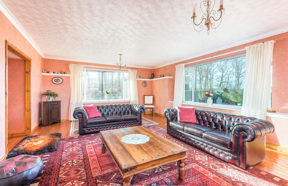 WardhaughPM's tweet photo. Stunning five bedroom family home #forsale in Lawton, set within its own gardens and grounds with magnificent countryside views. Offers over £293,500 Give us a call now on 01241 439 442 to arrange a viewing or visit https://t.co/6G7P0geEjU https://t.co/TRhj8HcUnp