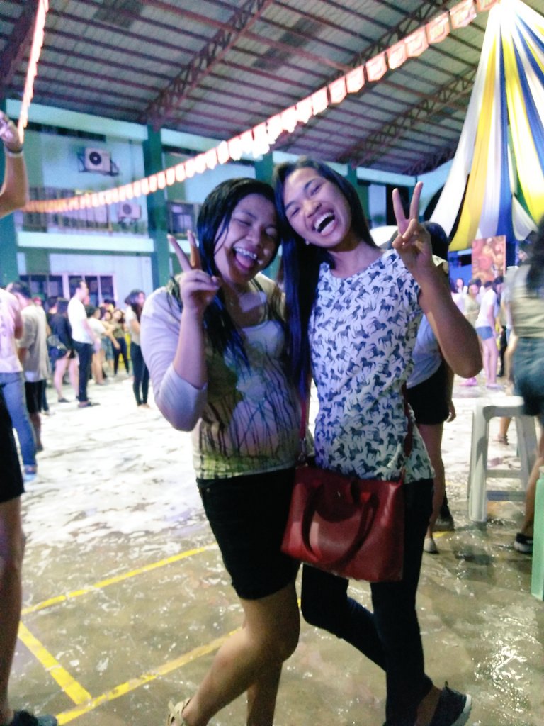 OblefiasVanessa's tweet photo. nagkakasama lang sa school ay kapag may event, kaya ayan simula umaga magkasama na tayo 😂👭 a day well spent. thank you best #CBANight https://t.co/L2fzwaqw7y