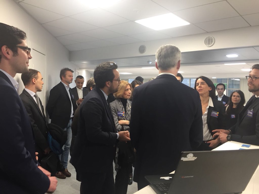Emma_Saudeau's tweet photo. Ravie d’inaugurer @LeSwave @Paris_and_Co ce soir avec MM B Le Maire et @mounir. Proposer des solutions innovantes pour nos clients. Notre filleul, la start up Neuroprofiler pour améliorer la compréhension des profils investisseurs de nos clients #InaugurationSwave #digitalm https://t.co/Sy2TfTjokG
