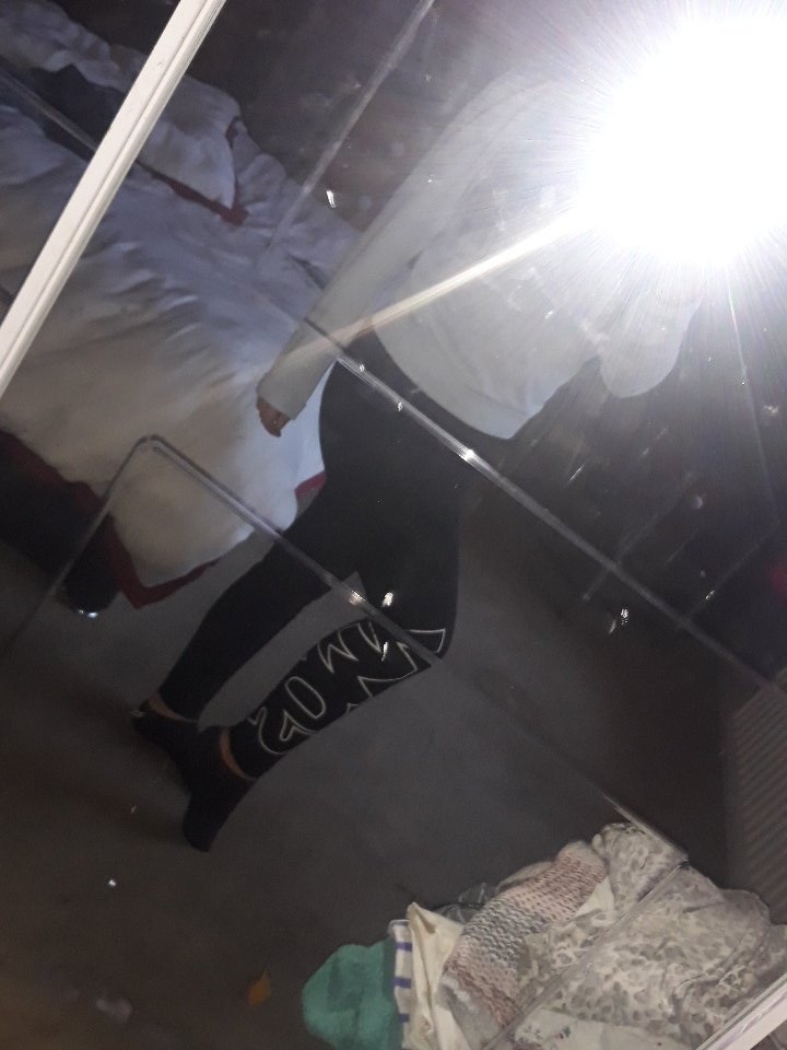 alice_forber's tweet photo. So these just arrived at my front door 🙈 Homestly so comfy, love them 😍 @SidemenClothing @miniminter @ZerkaaHD @KSIOlajidebt @Vikkstar123 @Behzinga @wroetoshaw @Tobjizzle https://t.co/5HaOiFtzHp