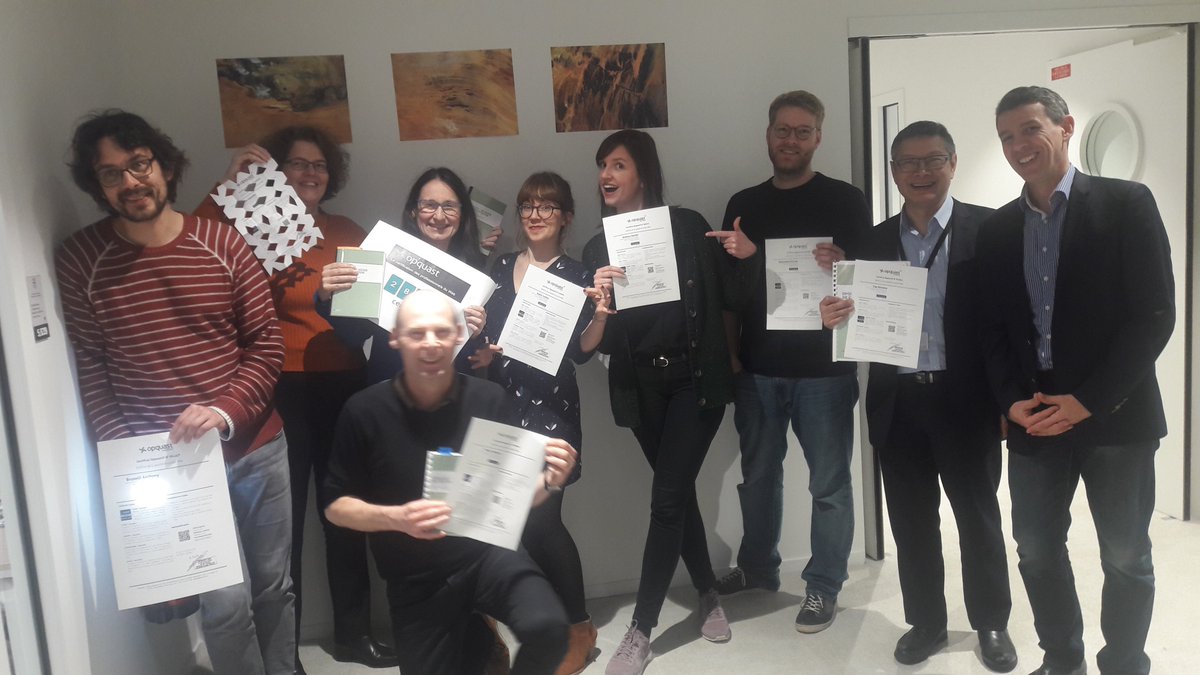 roullierb's tweet image. Depuis aujourd&apos;hui 10 personnes de la @_DINSIC et 1 de la @_DITP font partie de la fine équipe des 2 847 certifiés @opquast #qualiteWeb. En route pour l&apos;amélioration de la qualité des #servicesPublics en ligne.