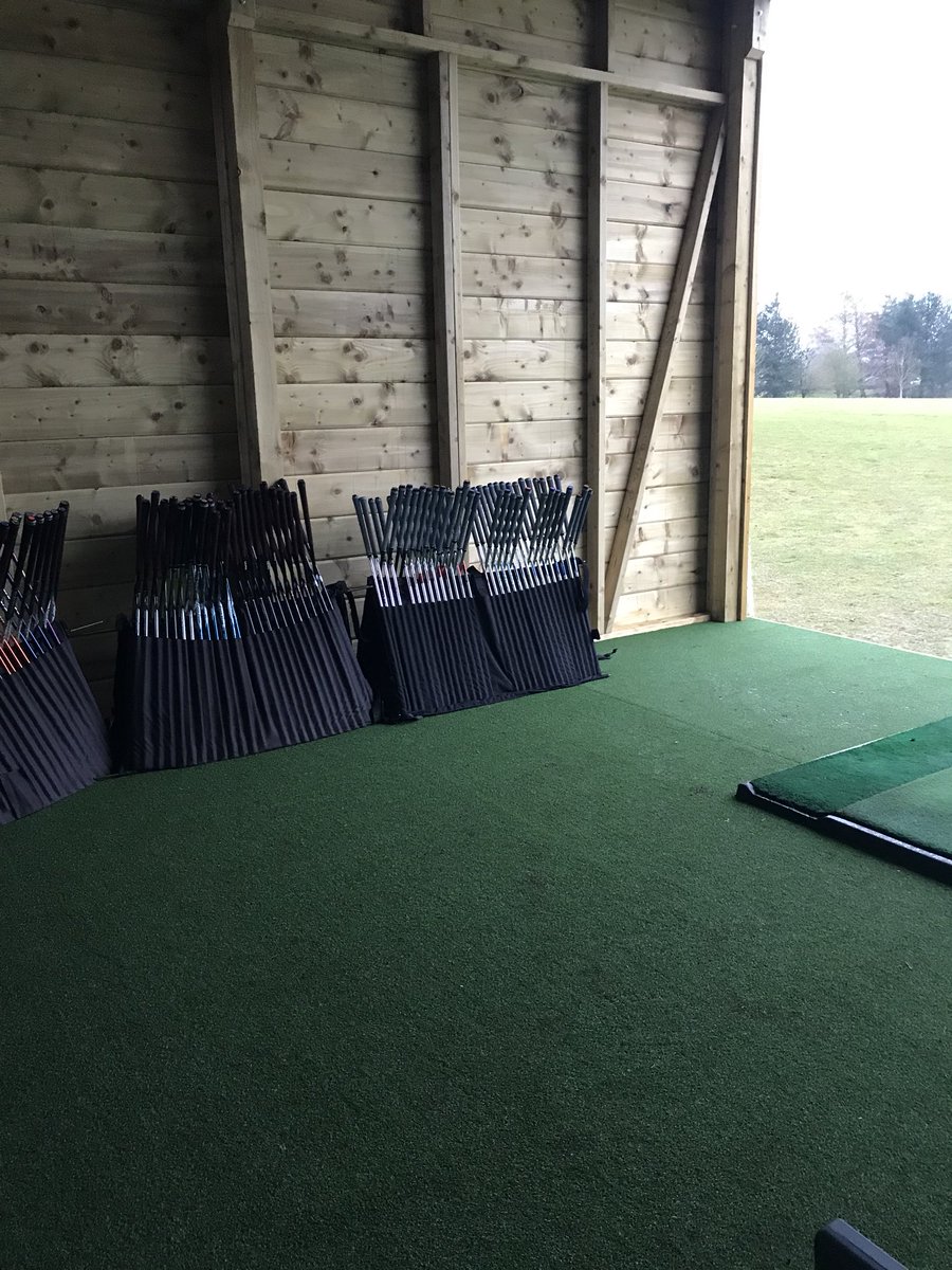 R1Ridsdale's tweet photo. Last up today @WragBarn at the Fitting Hub with @TitleistEurope with @TimBakerGolf is our very own Chrissy Ball picker upper so he is making sure he hits it tight π―π―β³οΈπ @WragBarnProShop #wecustom https://t.co/WjfZx7SdpP