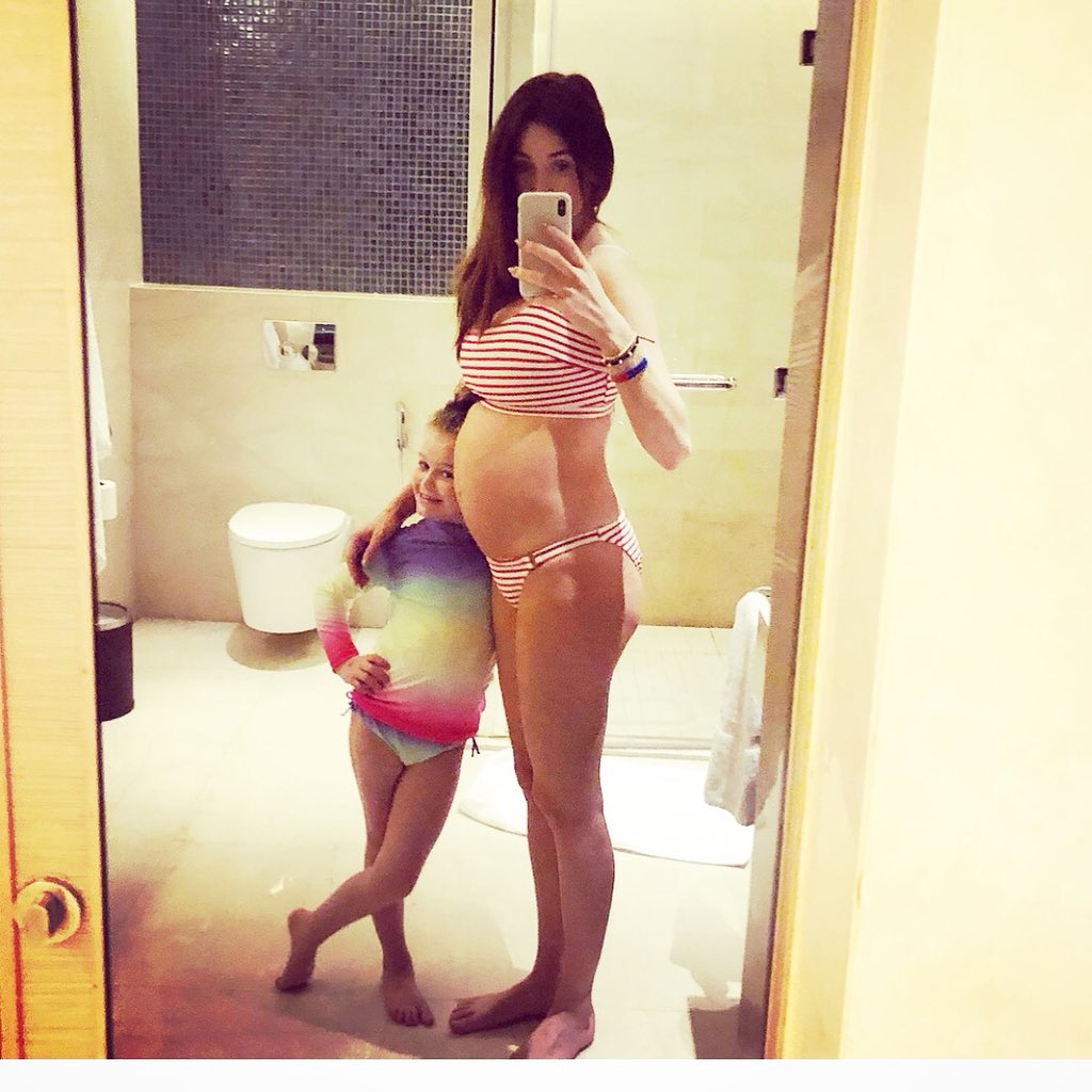 Fabulousdaily Family Pregnant Https Www Thesun Co Uk Fabulous 5752443 Peta Todd Expecting Fourth Baby Pic Twitter Com Mtf9cvdjr0 Fabulousdaily Family Pregnant Https Www Thesun Co Uk Fabulous 5752443 Peta Todd Expecting Fourth Baby Pic Twitter Com Mtf9cvdjr0