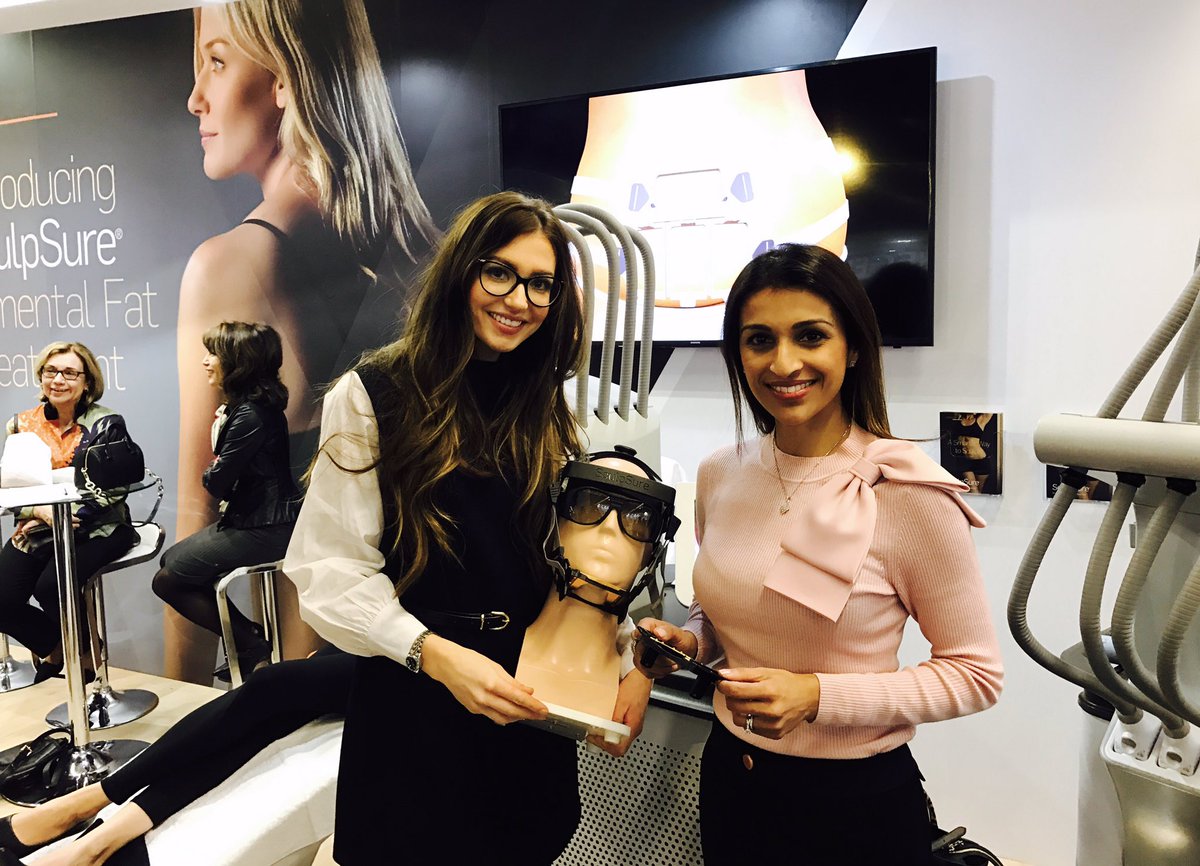 MissBalaratnam's tweet photo. Great having Holly @SculpsureUK with us today. Thank you for an excellent day #SculpSure #Beaconsfield #noninvasive #fatreduction #aesthetics #resultdriven #laserexpert #dualsculpt https://t.co/fRvxR6e2w1