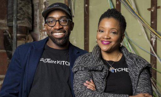 SLeskMBJ's tweet image. Milwaukee business owners Maanaan and JoAnne Sabir are rolling out a new cafe concept called Shindig at the Sherman Phoenix. Details:
bizjournals.com/milwaukee/news… via @MKEBizJournal