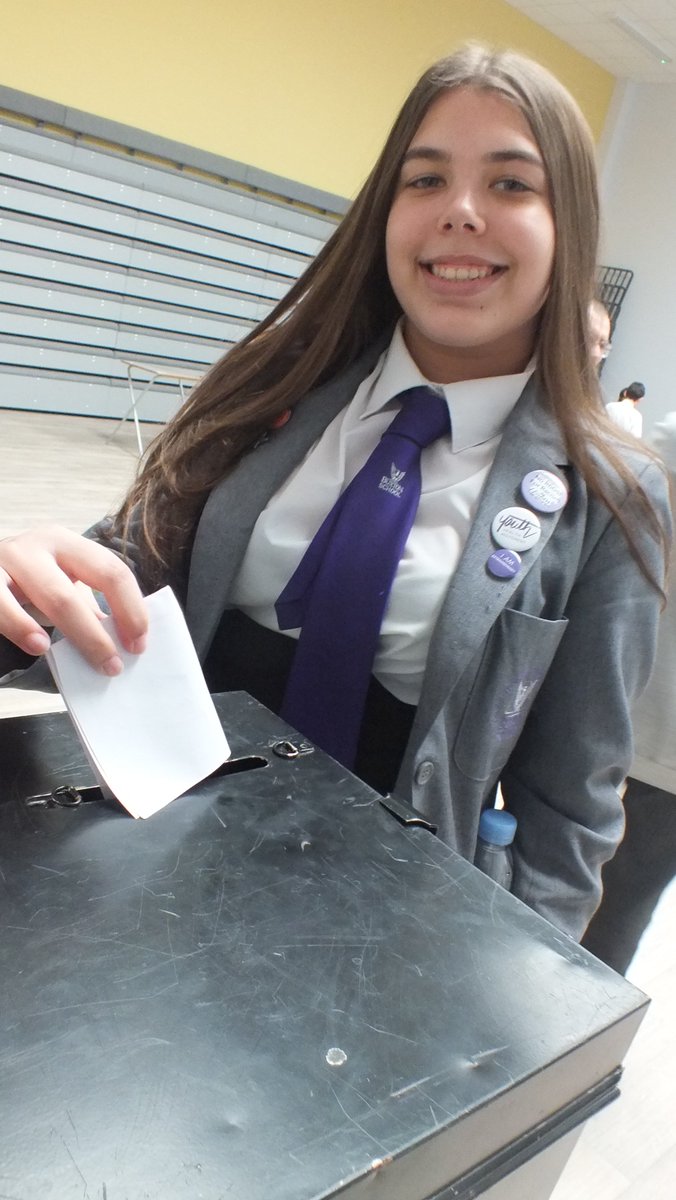 DElighted to announce Erin is our new Deputy Head Girl #BuxtonSchool #Leytonstone #Election2018 #Proud