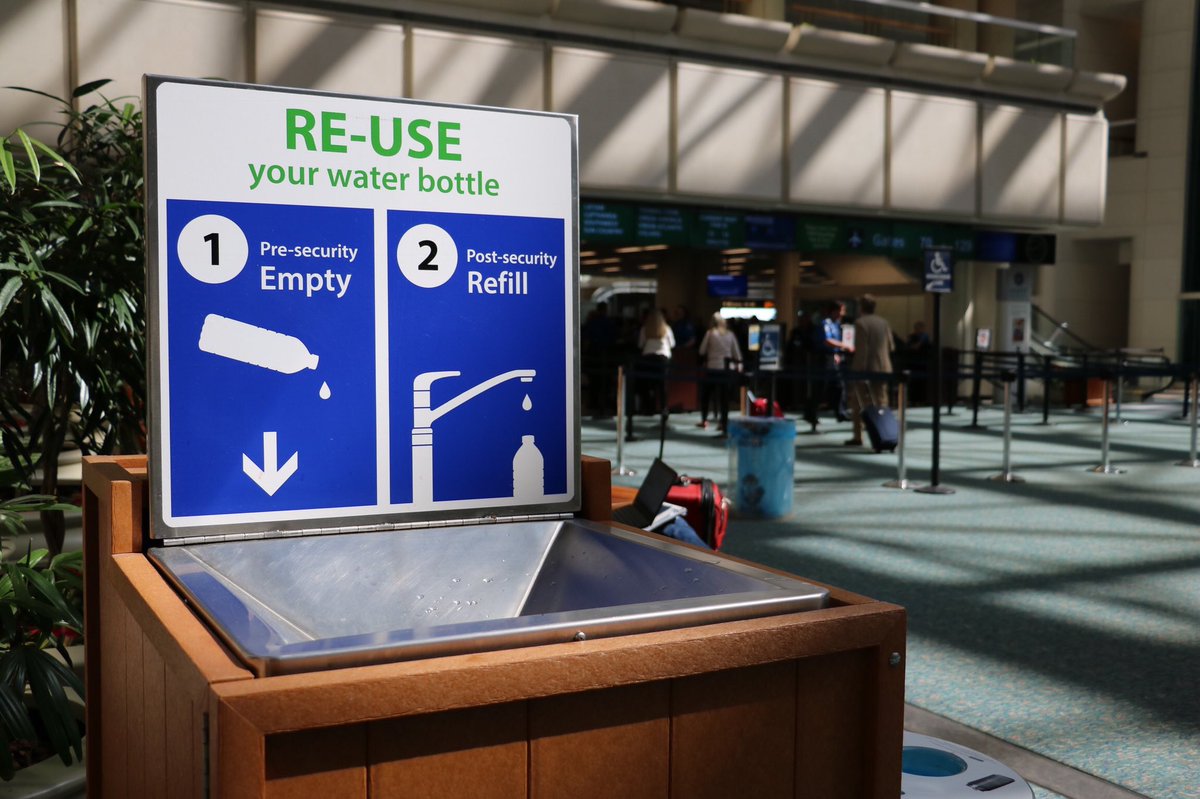 MCO's tweet photo. Increase checkpoint efficiency, reduce waste and stay hydrated! Empty your water bottle pre-security and fill up by the gate. Filling stations with filtered water are available on every gate wing near the water fountains. 💧 https://t.co/8KV2yvyBZB