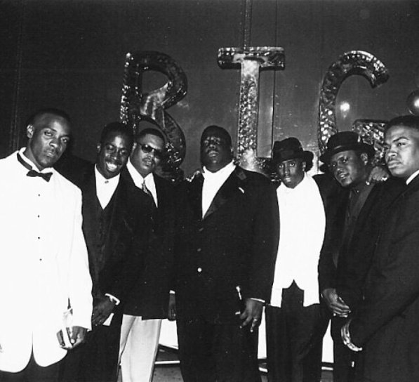 DailyRapPics's tweet photo. The Notorious B.I.G., Diddy and the Bad Boy family celebrating "Ready to Die" going platinum at The Palladium, NYC, 1995. https://t.co/q4wNvqOGhz