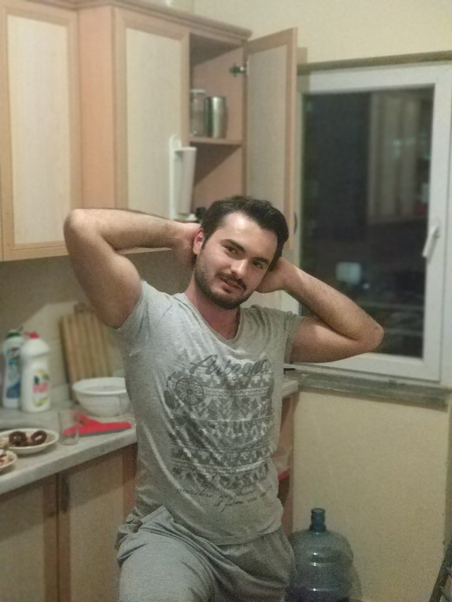 Kimse @mhmdnc7 kardeşimin delikanliligini sorgulamasin !!!