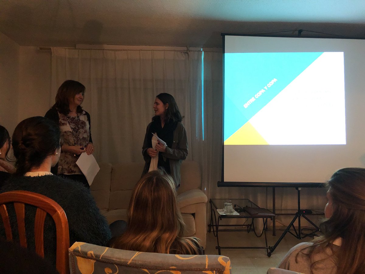 entrecopa16's tweet photo. Comienza nuestra sesión de #sexualidadhumana con Micaela Menarguez #ECYCSexualifad https://t.co/4hxE4kKHfJ