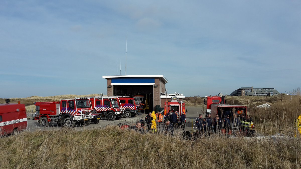 Uitwisseling over natuurbrandbestrijding samen met brandweer Terschelling, Vlieland en Ameland. Leren van ervaringen van brandweer met handcrew uit Overijssel en Utrecht. <a href="/BrandweerFrl/">Brandweer Fryslân</a> <a href="/BrwUtr/">Brandweer Utrecht</a> 
Samenwerking om te koesteren!