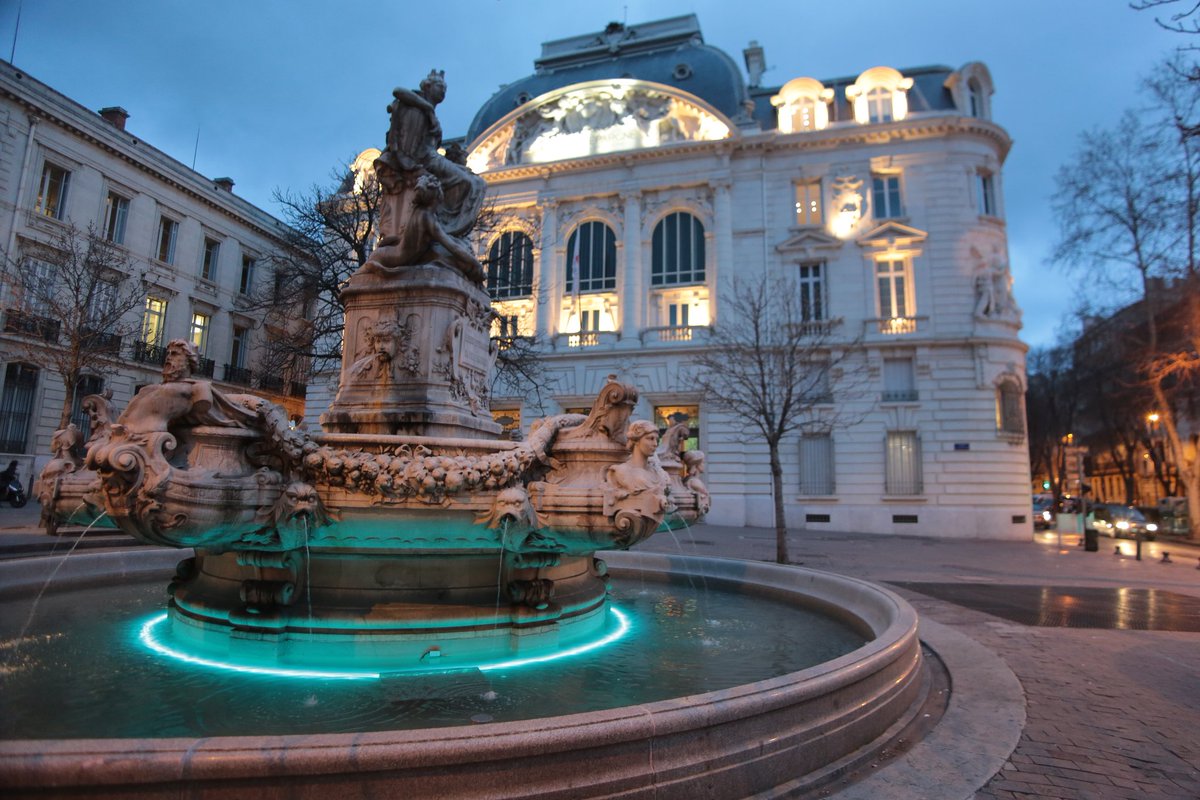 Castellane Lautre Centre Ville De Marseille La Provence