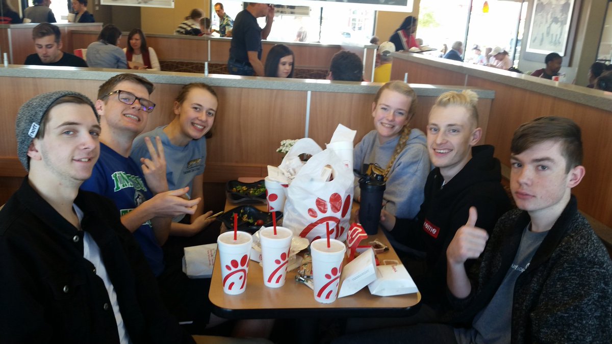 Our first lunch in Flordia. #thesunshinestate