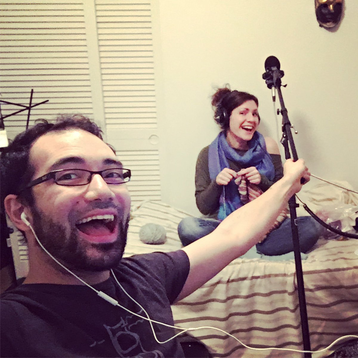 TheHourglassDuo's tweet photo. First full album moving along full speed! #newalbum #gethourglassed #whatkindofmusicisthisanyway @AndreDiMuzio @JessikaBrust https://t.co/w4aVbeImDq