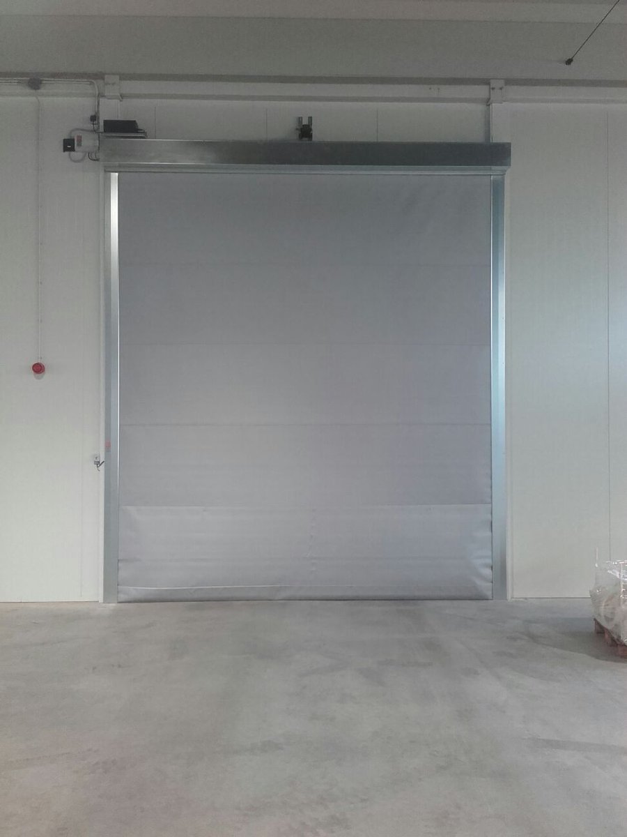 Bleyenberg_BDS's tweet image. Brandwerende afscheiding dmv #brandscherm #firescreen inclusief noodstroomaccu.  #brandveiligheid