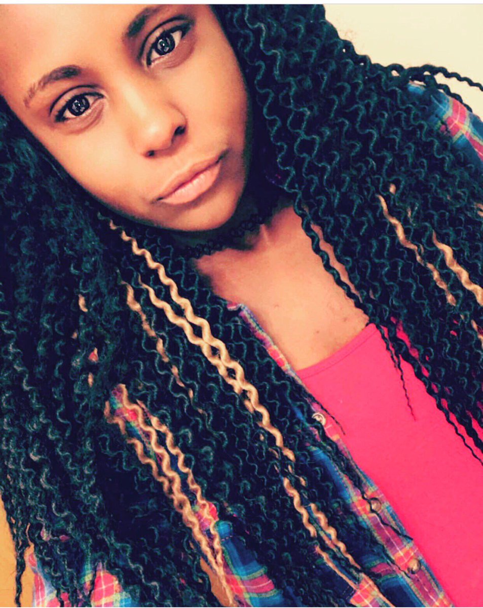 varnessa_chery's tweet photo. I’m tough, ambitious, and I know exactly what I want. If that makes me a bitch, okay. https://t.co/TCaBkNaigp