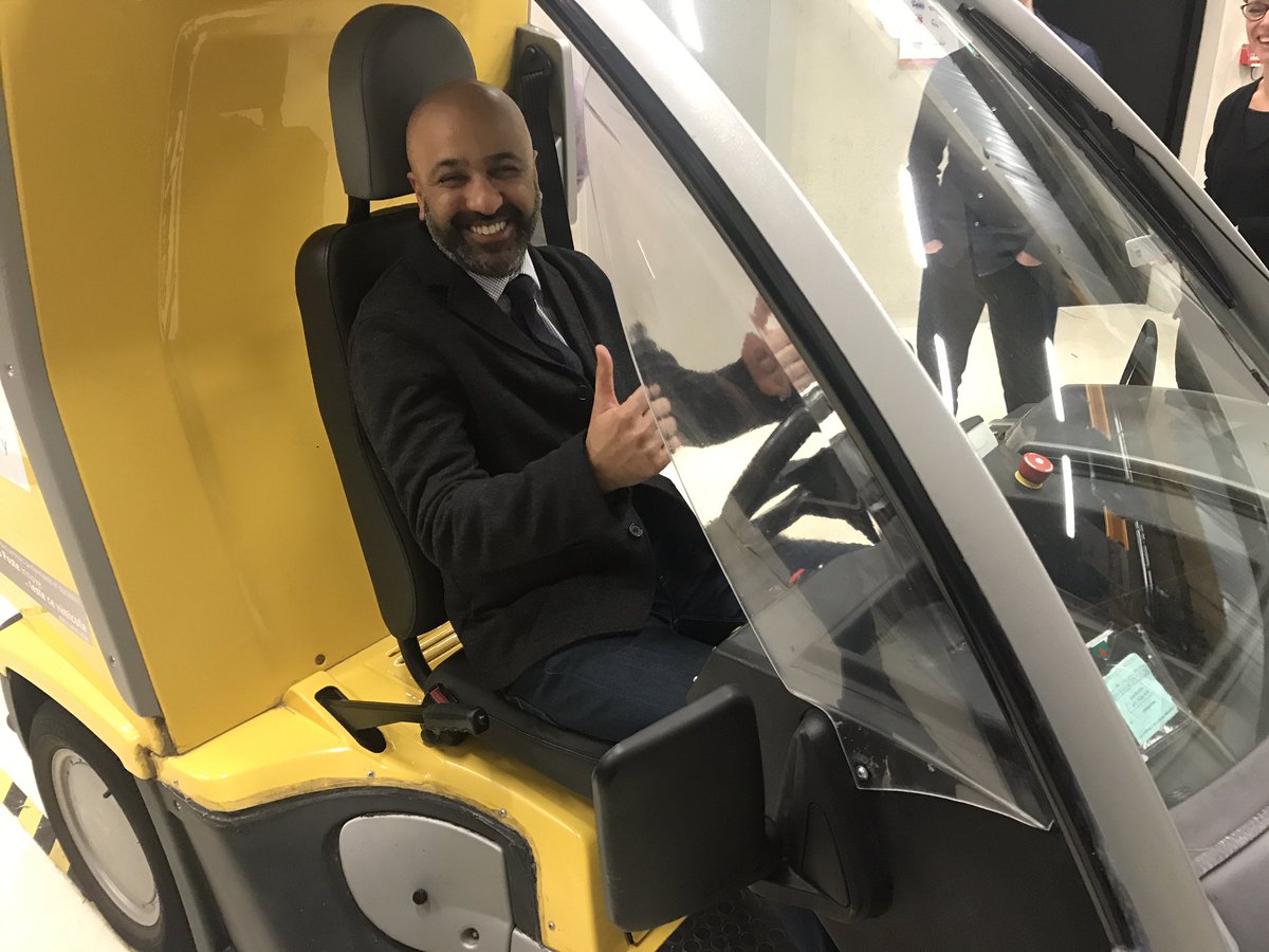 AmerGaffar's tweet photo. Some great #fuelcell innovation shown to @MFCIC by @utbm_fr @SJEMEI #fclab our amazing partners for project #hyschool https://t.co/SidOgawbt2