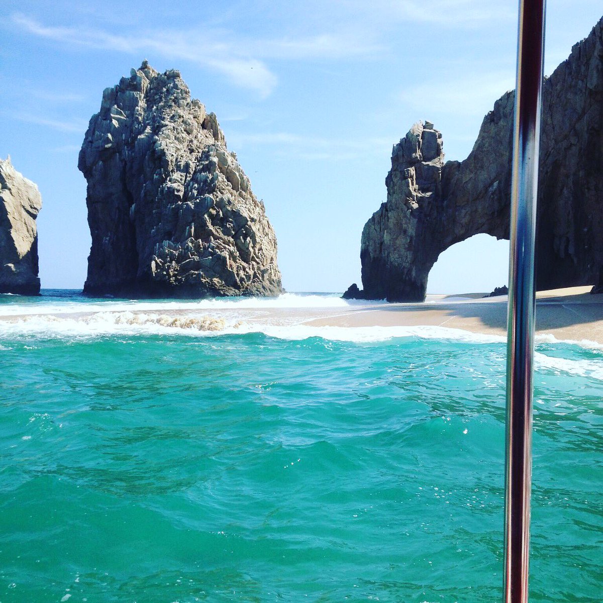 dunksothersista's tweet photo. #FlashbackFriday #SeaOfCortez #CaboSanLucas #ArchofCabo #Takemeback #Wasonmylistandisawit #Readytomakenewtravelmemories 😍 https://t.co/VgxsXbNxEc