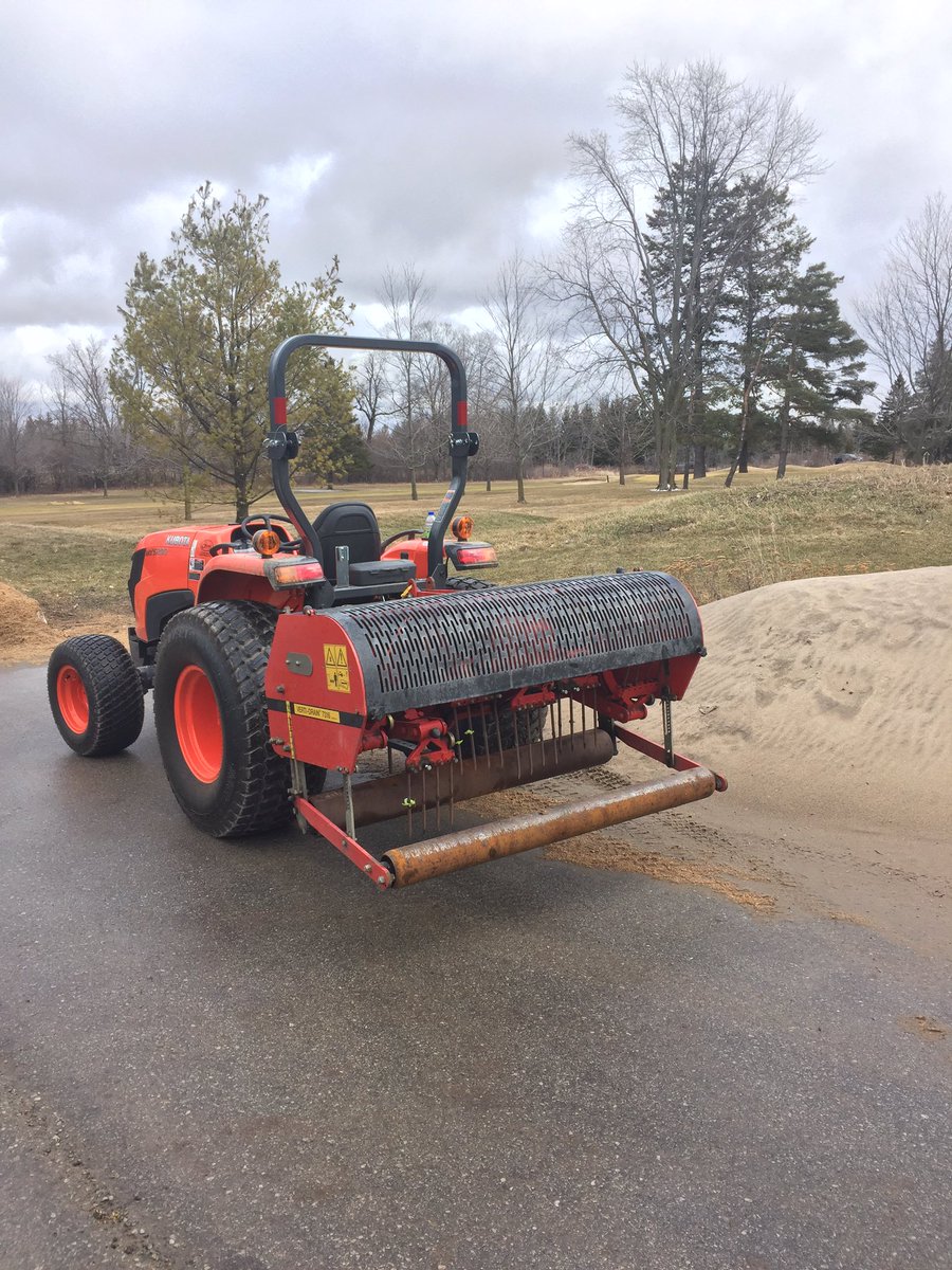 CuttenTurfgrass's tweet photo. Christmas in March π Thanks @gc_duke #VertiDrain #RoughUnit #Blower β³οΈπ¨ https://t.co/hKe1xB4e2Z