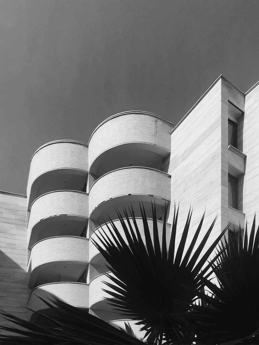vsco's tweet photo. Learn from Natsuhiko Kakutani, Parham Beigi, and Yuna Zembo about where, why, and how they created photos of architecture: https://t.co/TPSLEiq0v4 #VSCO #CreatetheExtraordinary 

Images by @_daruma_ , @parhamaxiom, and a-hai https://t.co/BStissDgGG