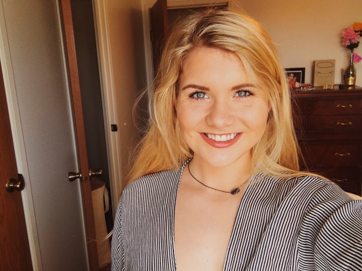katebumpus_'s tweet photo. ITS SELF LOVIN SZN LADIES 🧡🧡 https://t.co/LftkvG8fF0