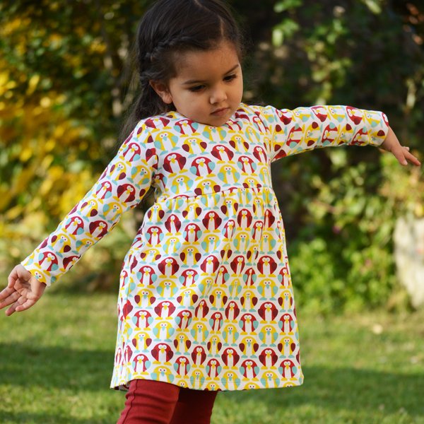 kutunobebe's tweet photo. Últimas tallas de nuestros vestidos de niña en algodón orgánico certificado, libre de tóxicos y comercio justo, no se lo querrán quitar😊💚https://t.co/3Bt0FxCWq4
#algodonorganico #vestidoniña #ropasana #picoftheday #tukutuno #comerciojusto #FelizFinDeSemana https://t.co/ptwzojbOos