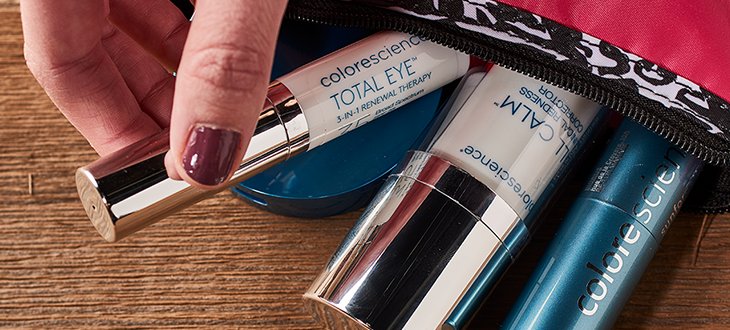 Colorescience's tweet photo. 4 Beauty Hacks Hiding in Your Mom's Makeup Bag 😯https://t.co/FvX5BK5z5u #TotalEye https://t.co/NOhxvGXDVY