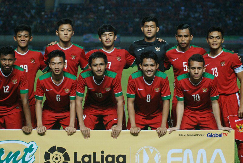 SayaMUNU's tweet photo. #KilasBolaNasional

Egy Maulana Vikri akan tanda tangani kontrak pada Minggu waktu Polandia dan akan diperkenalkan di hari yang sama sebagai pemain Lechia Gdańsk. Namun kontrak Egy baru resmi berlaku pada 8 Juli ketika usianya mencapai 18 tahun karena Egy lahir 7 Juli 2000. https://t.co/VzxrhP6smv