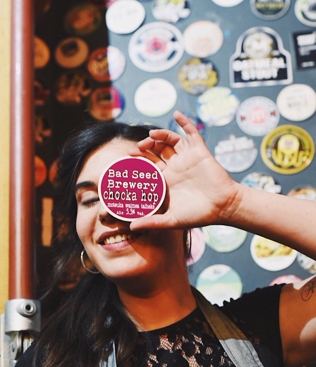 DATbarNewcastle's tweet photo. Next on the board is the delightful @badseedbrewery Chocka Hop, modelled here by our even more delightful Sofia. Friday beer times π»π»π» #fridayvibes #datfriday #fridayisforbeer #lovebeer #loveyorkshire #yorkshirebrewery #badseed #craftbeer #happyweekend #partay https://t.co/XaS2kmIPSX