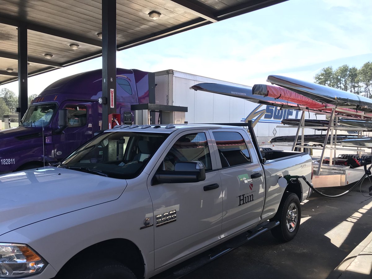 HunRowing's tweet photo. Gassing up in VA with the big boys! #springtraining18 #allinatHun https://t.co/yAMKJaPUfR