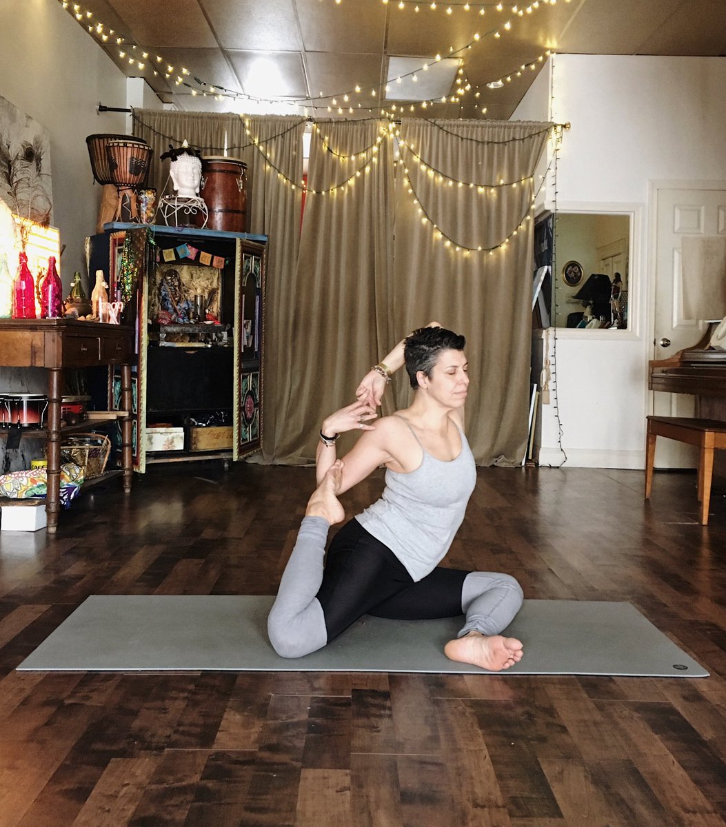 GypsyYogis's tweet photo. #HappyFriday yogis. See you tonight at 6:30 for some restorative healing. #poseoftheday https://t.co/8BkWF15AHx
