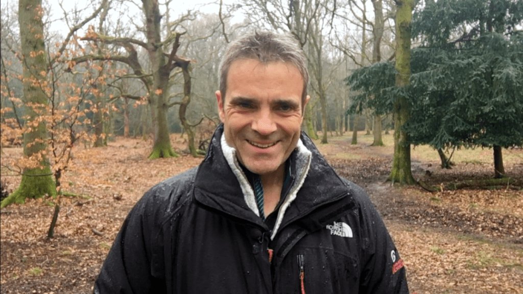 weathertrending's tweet photo. Weekend QuickCast - Spring warmth, in brief... but how long will it last? #ukweather #ukweekend #ukspring https://t.co/yZeJF5iuAt https://t.co/C7HGBpEMMV