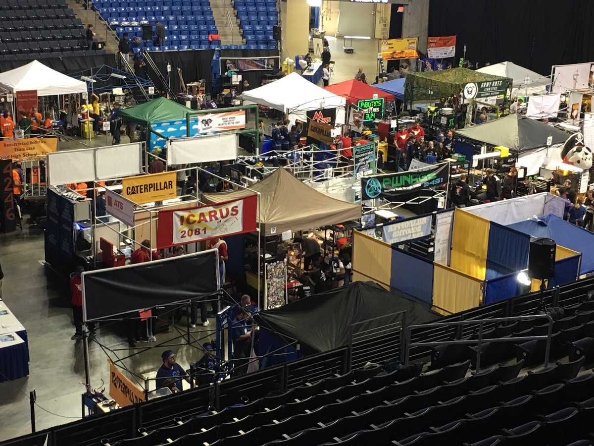 Robobills with some serious competition!   Go Junior Bills. <a href="/Robotics1818/">SLUH Robotics Club</a> AMDG