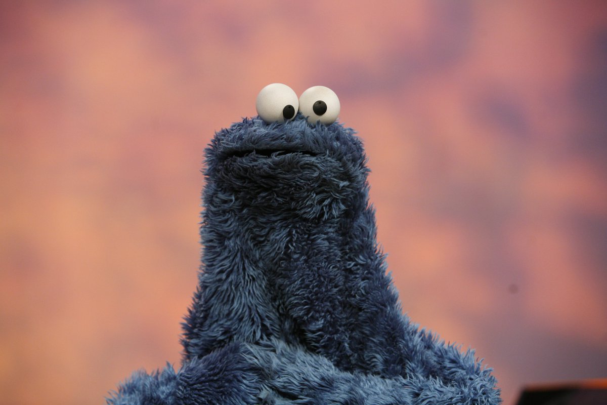 Cookie Monster tweet media