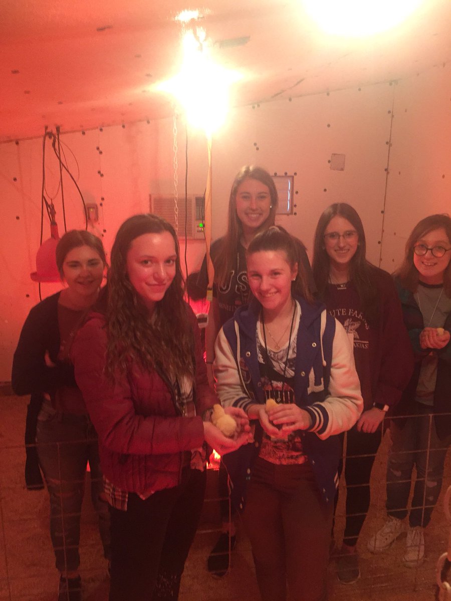 Teaching the German students about agriculture. #gapp24