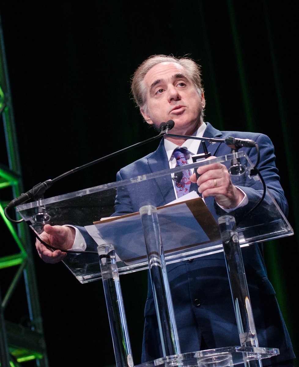 Military Health System (@militaryhealth) on Twitter photo āTogether we can establish the type of interoperability that we all need, not only for our veterans but for all Americans.ā <a href="/SecShulkin/">Dr. David J. Shulkin</a> #HIMSS18 āTogether we can establish the type of interoperability that we all need, not only for our veterans but for all Americans.ā <a href="/SecShulkin/">Dr. David J. Shulkin</a> #HIMSS18
